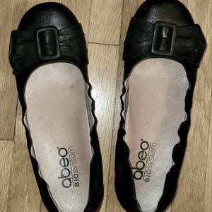 Abeo ballet flat